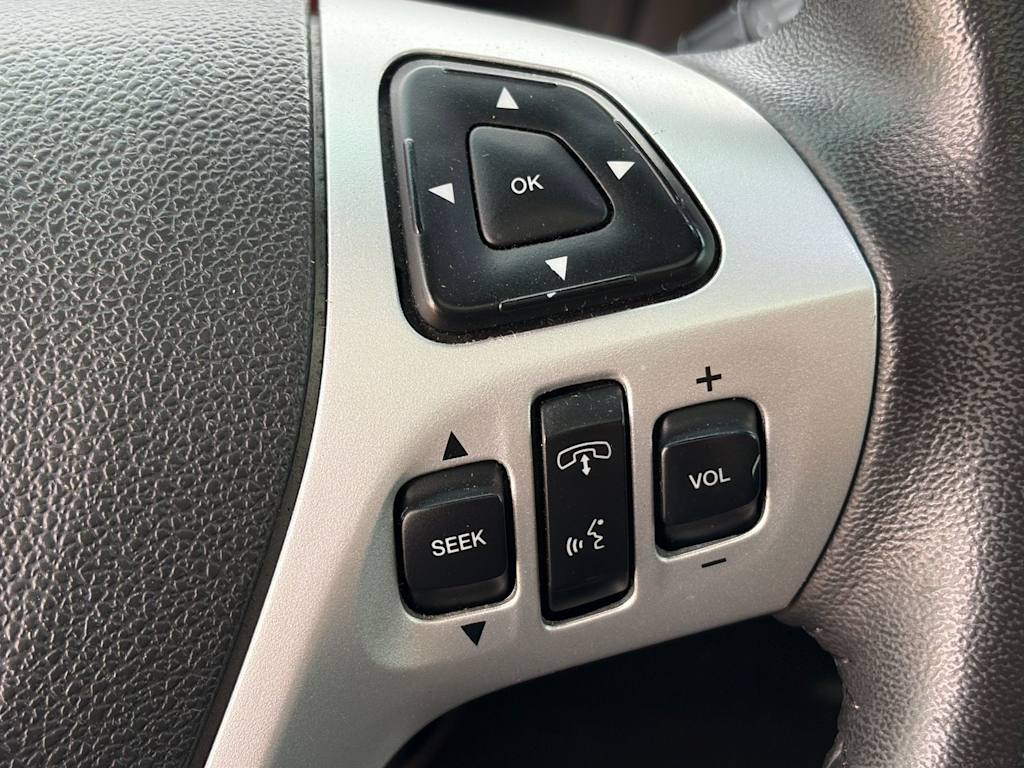 Thumbnail: 2011 Ford Explorer - 26
