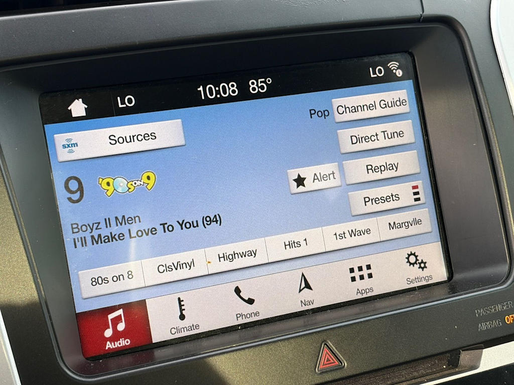 Thumbnail: 2011 Ford Explorer - 27