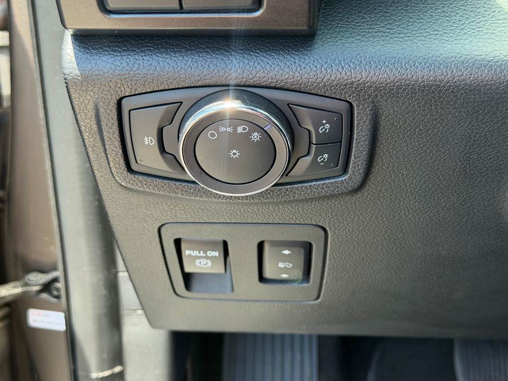 Thumbnail: 2019 Ford Expedition MAX - 13