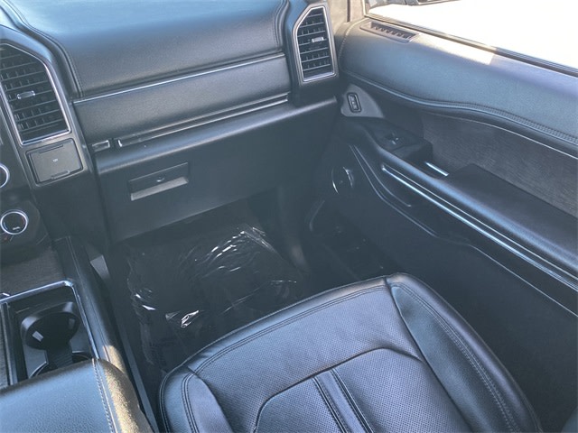 2021 Ford Expedition MAX Limited 25