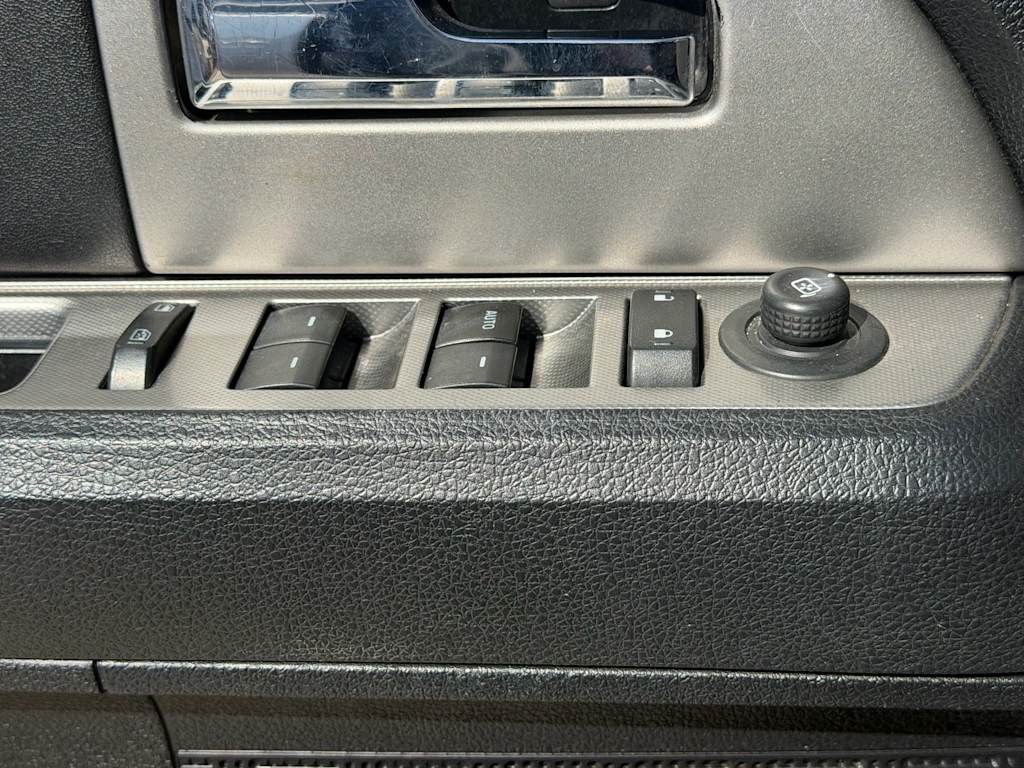 Thumbnail: 2017 Ford Expedition - 23