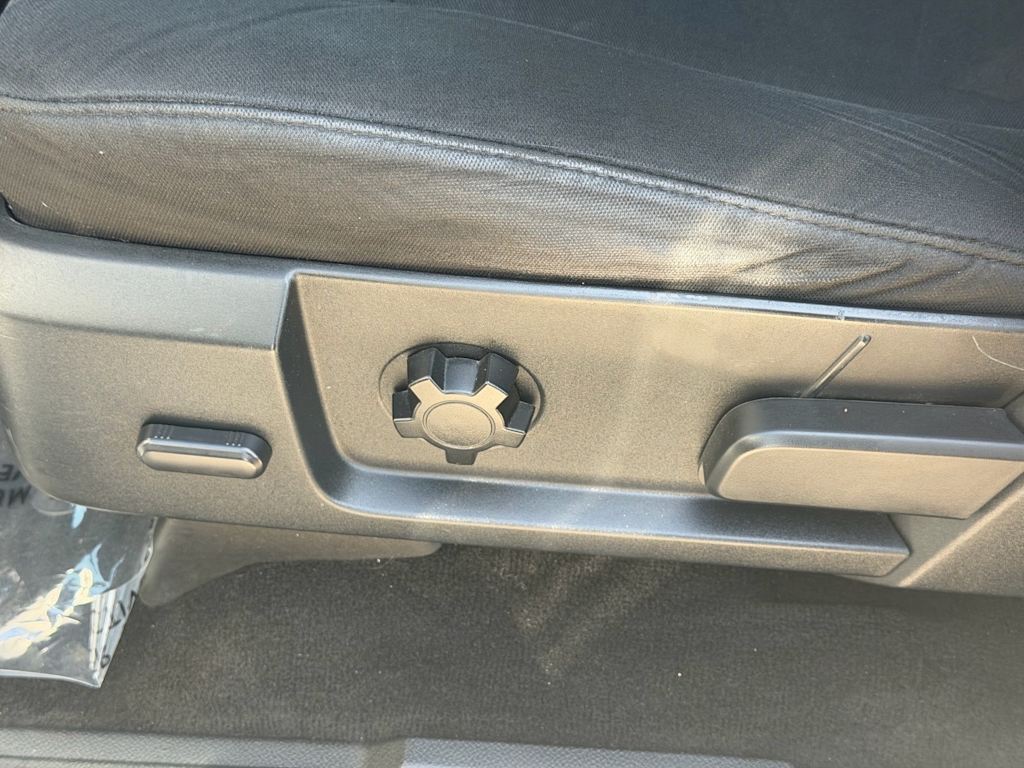 Thumbnail: 2017 Ford Expedition - 22