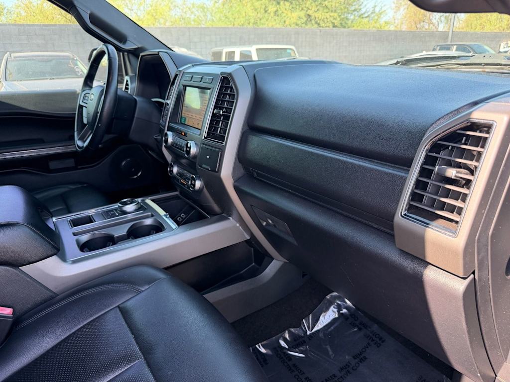 Thumbnail: 2019 Ford Expedition - 7