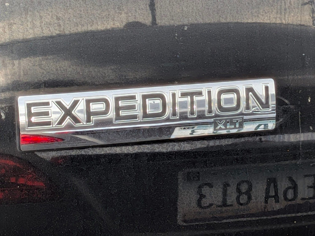 Thumbnail: 2012 Ford Expedition - 21