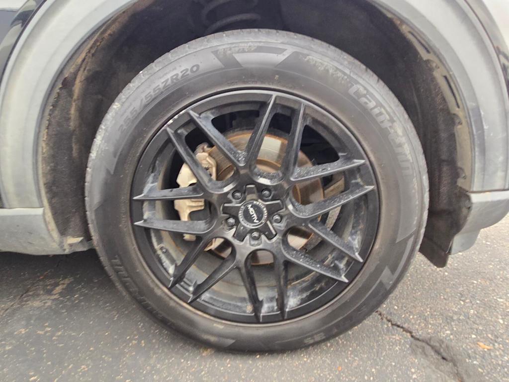 Thumbnail: 2020 Ford Explorer - 5