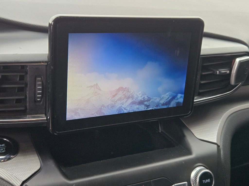 Thumbnail: 2020 Ford Explorer - 13