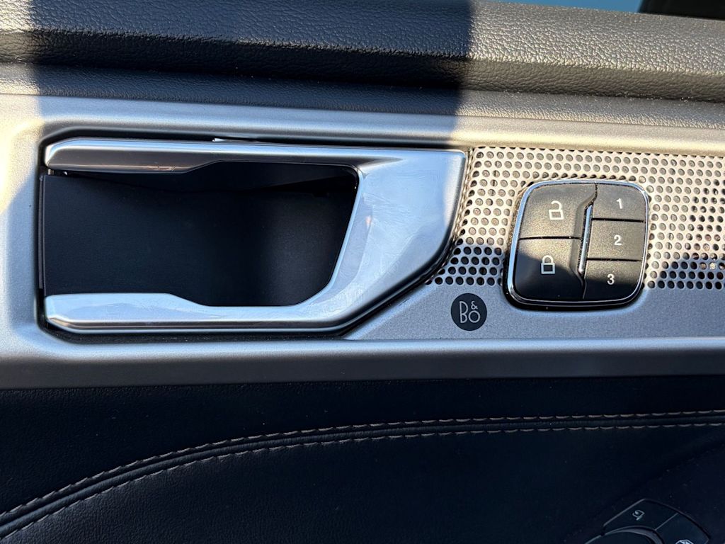 Thumbnail: 2020 Ford Explorer - 13