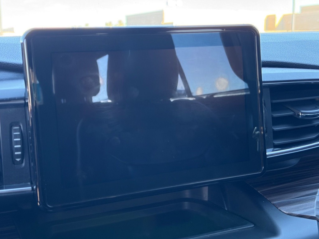 Thumbnail: 2020 Ford Explorer - 6