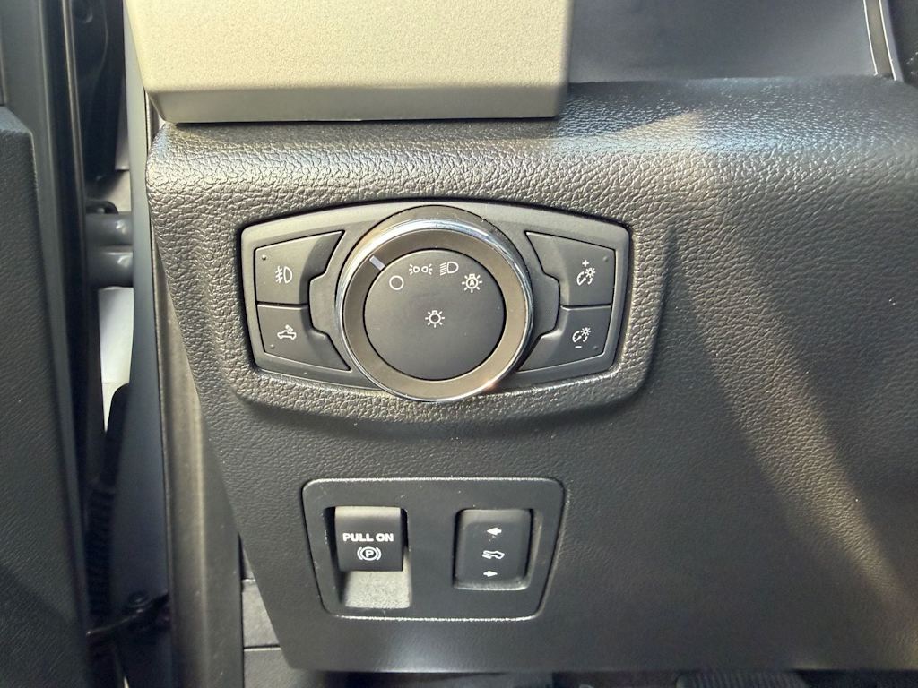Thumbnail: 2020 Ford F-150 - 22