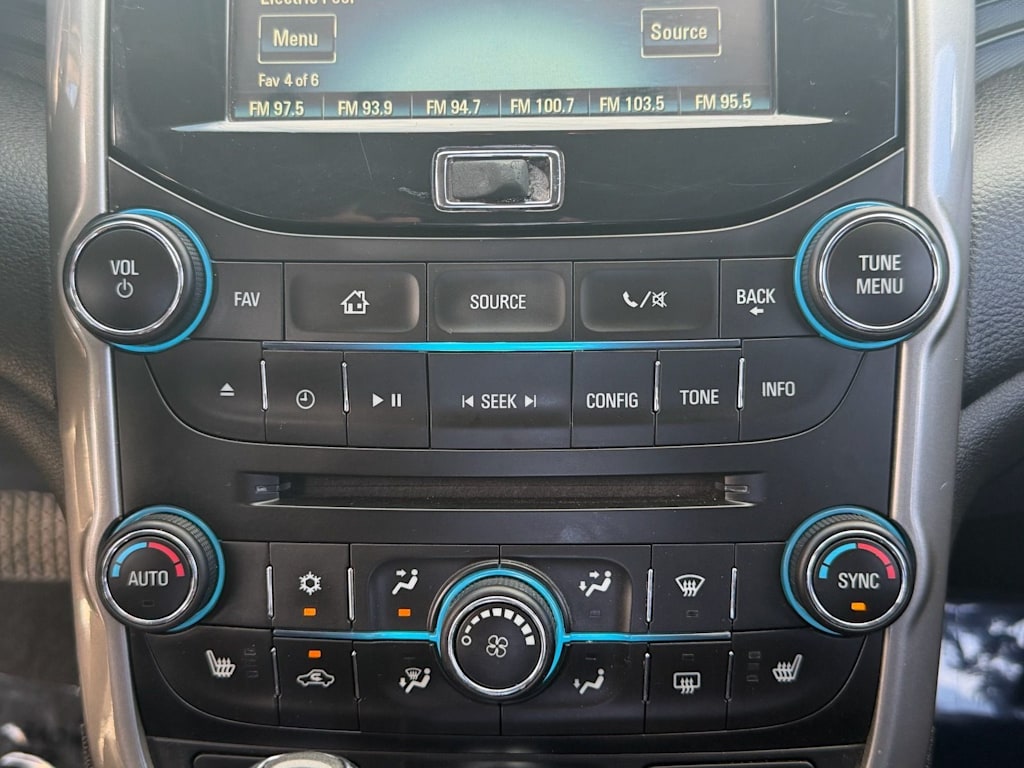 Thumbnail: 2014 Chevrolet Malibu - 24