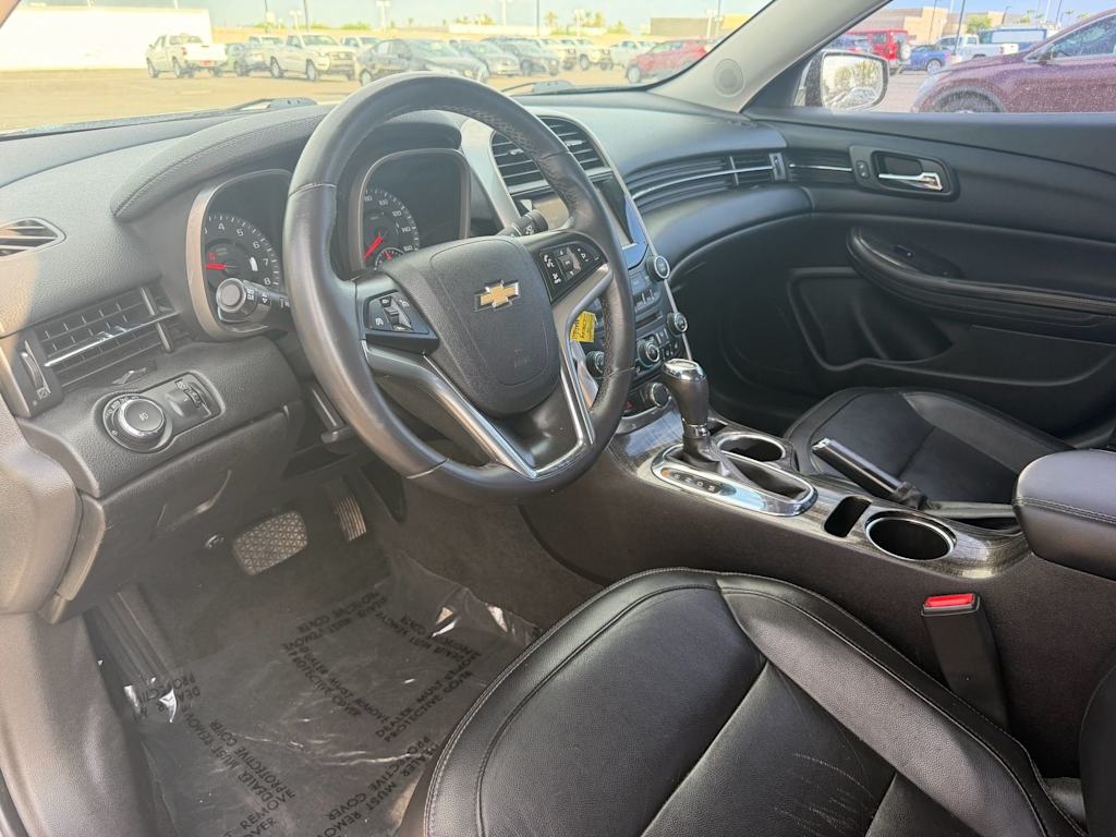 Thumbnail: 2014 Chevrolet Malibu - 2