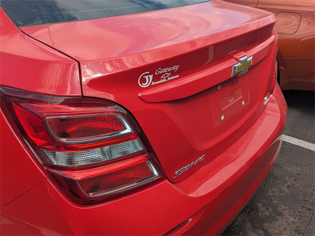 Thumbnail: 2018 Chevrolet Sonic - 14