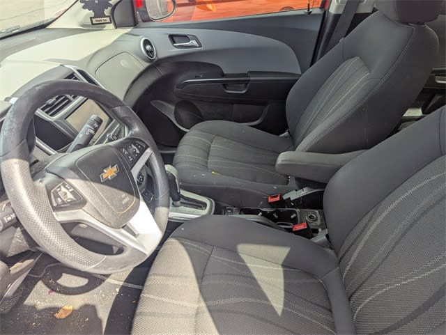 Thumbnail: 2018 Chevrolet Sonic - 8