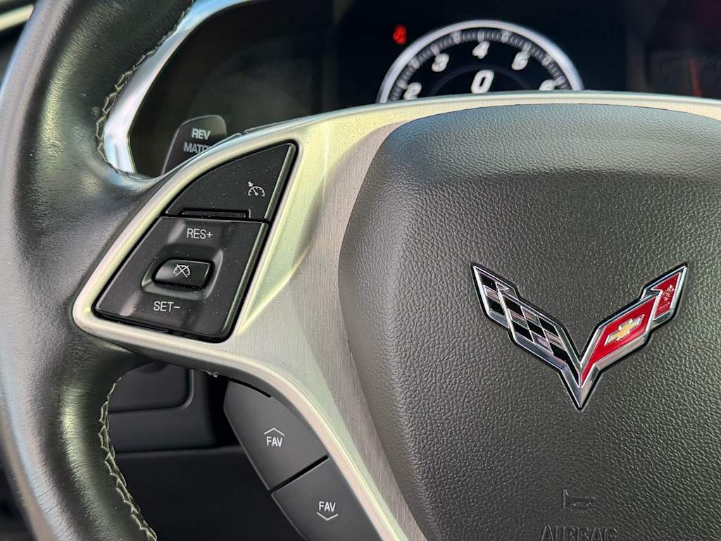 Thumbnail: 2014 Chevrolet Corvette - 23