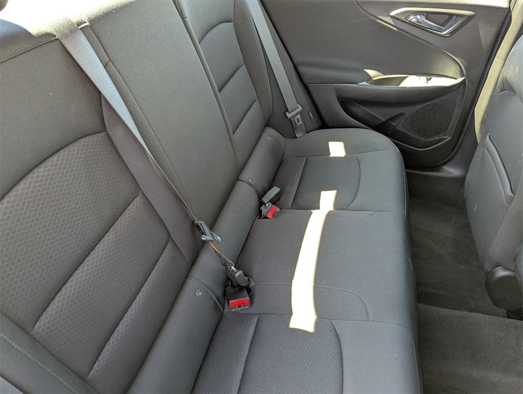 Thumbnail: 2020 Chevrolet Malibu - 10