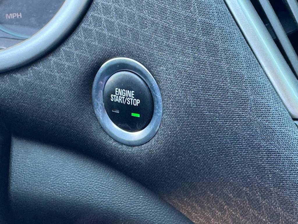 Thumbnail: 2020 Chevrolet Malibu - 28