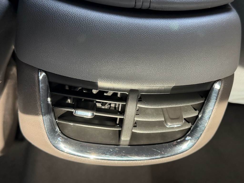 Thumbnail: 2020 Chevrolet Malibu - 31