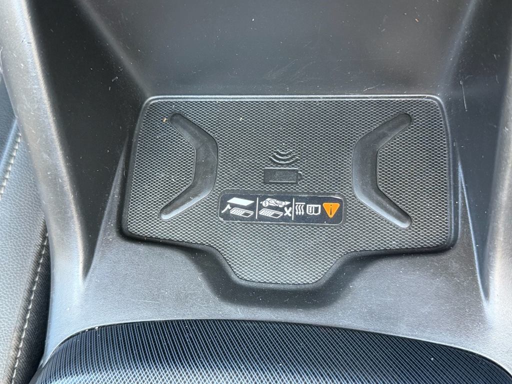Thumbnail: 2021 Chevrolet Colorado - 20