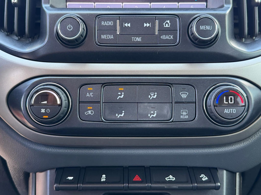 Thumbnail: 2016 Chevrolet Colorado - 28