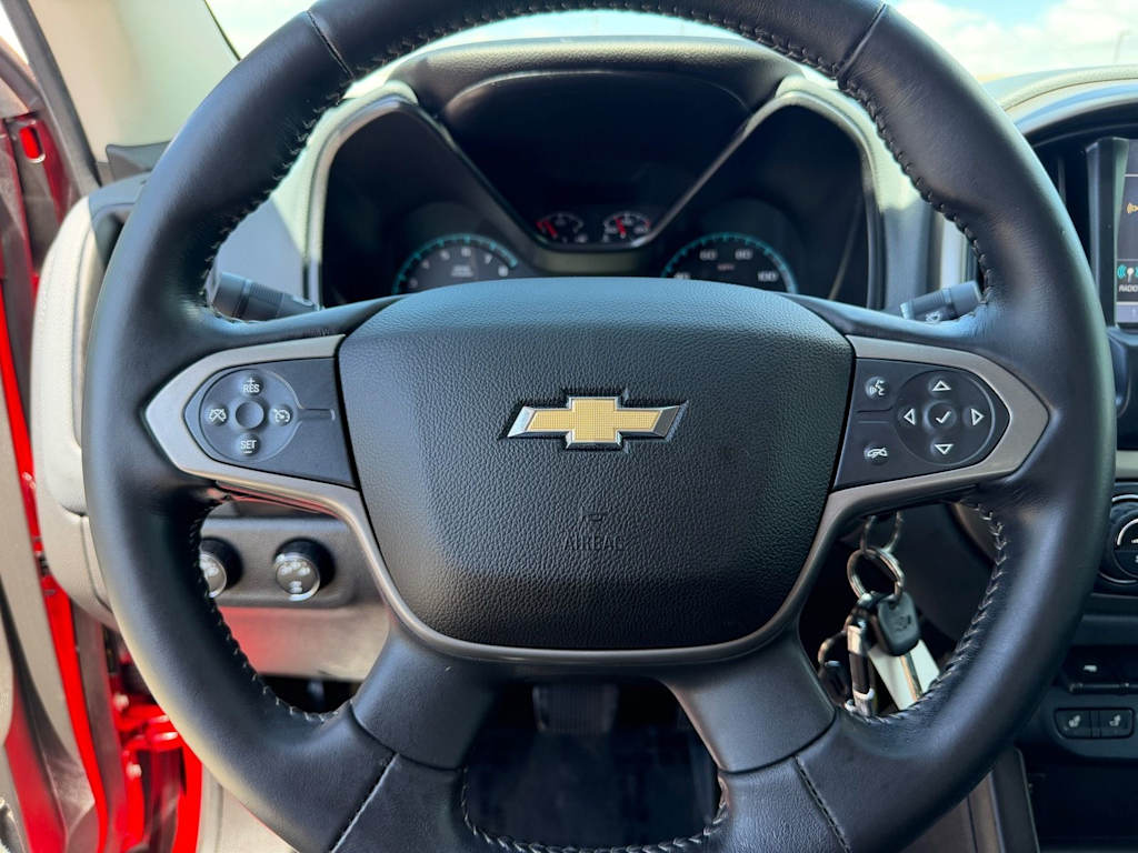 Thumbnail: 2016 Chevrolet Colorado - 23