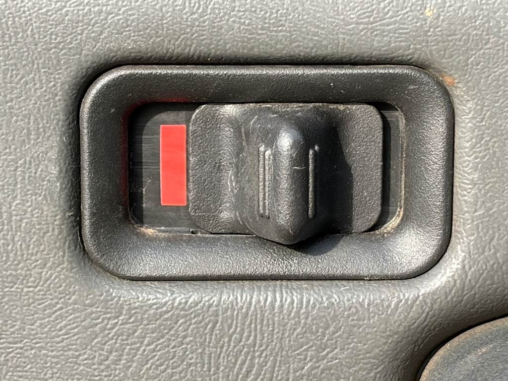 Thumbnail: 2007 Chevrolet Silverado 2500 - 19