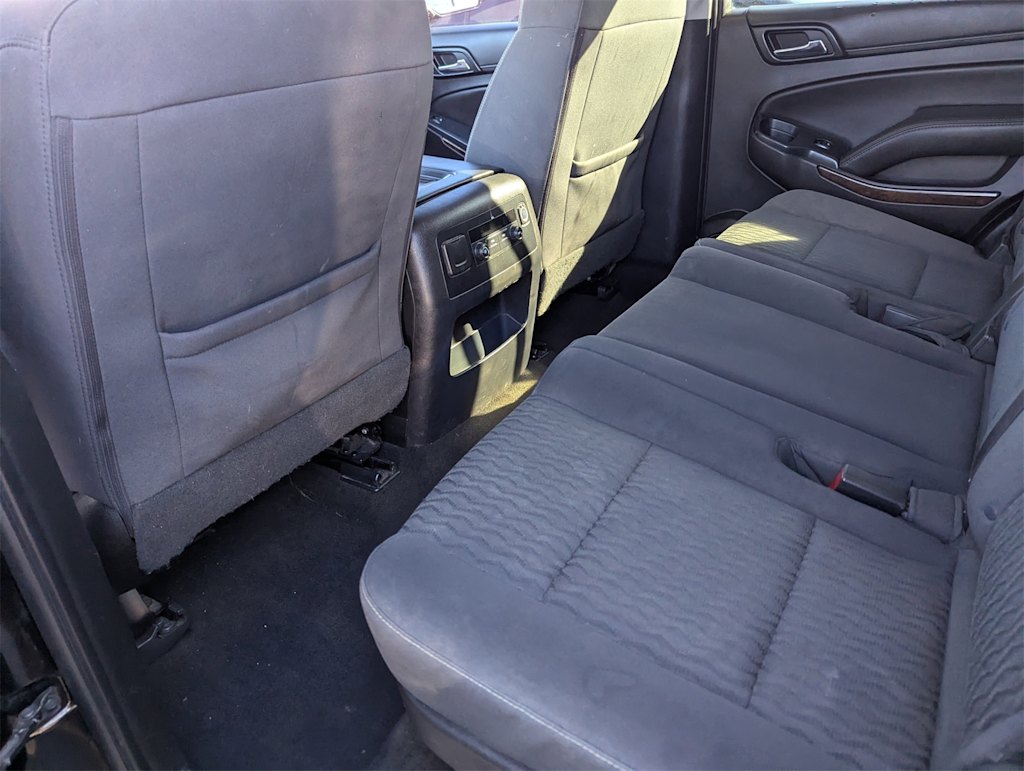 Thumbnail: 2017 Chevrolet Tahoe - 8