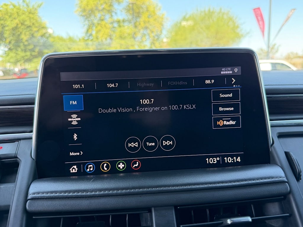Thumbnail: 2021 Chevrolet Suburban - 12