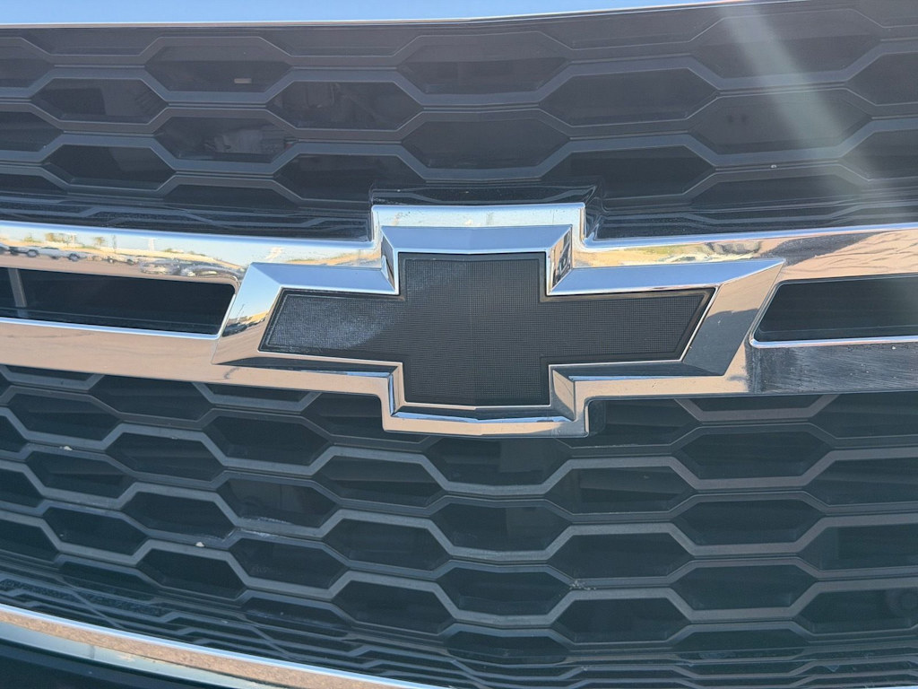Thumbnail: 2018 Chevrolet Suburban - 30