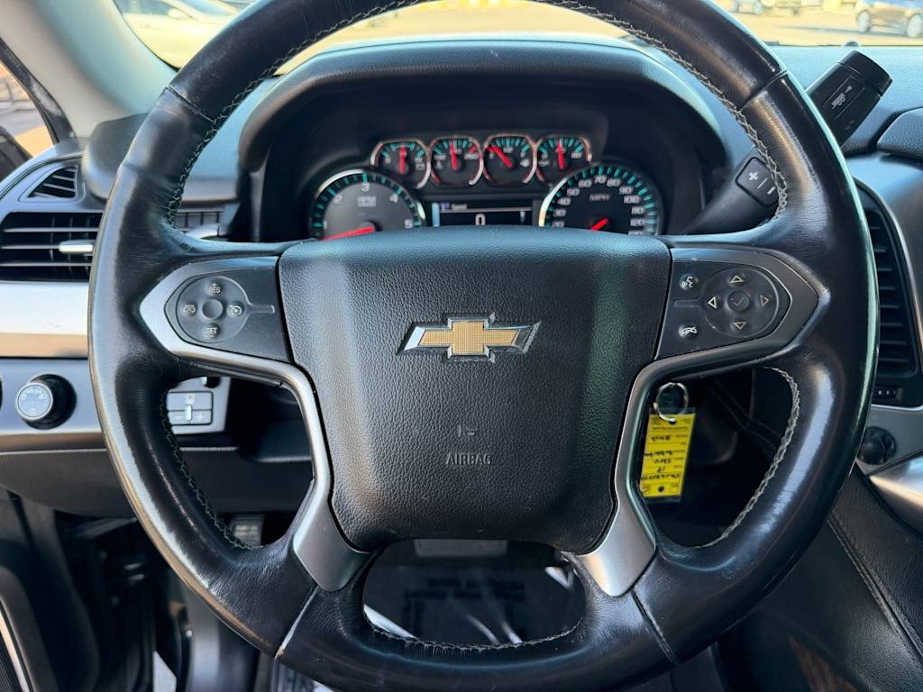 Thumbnail: 2018 Chevrolet Suburban - 11
