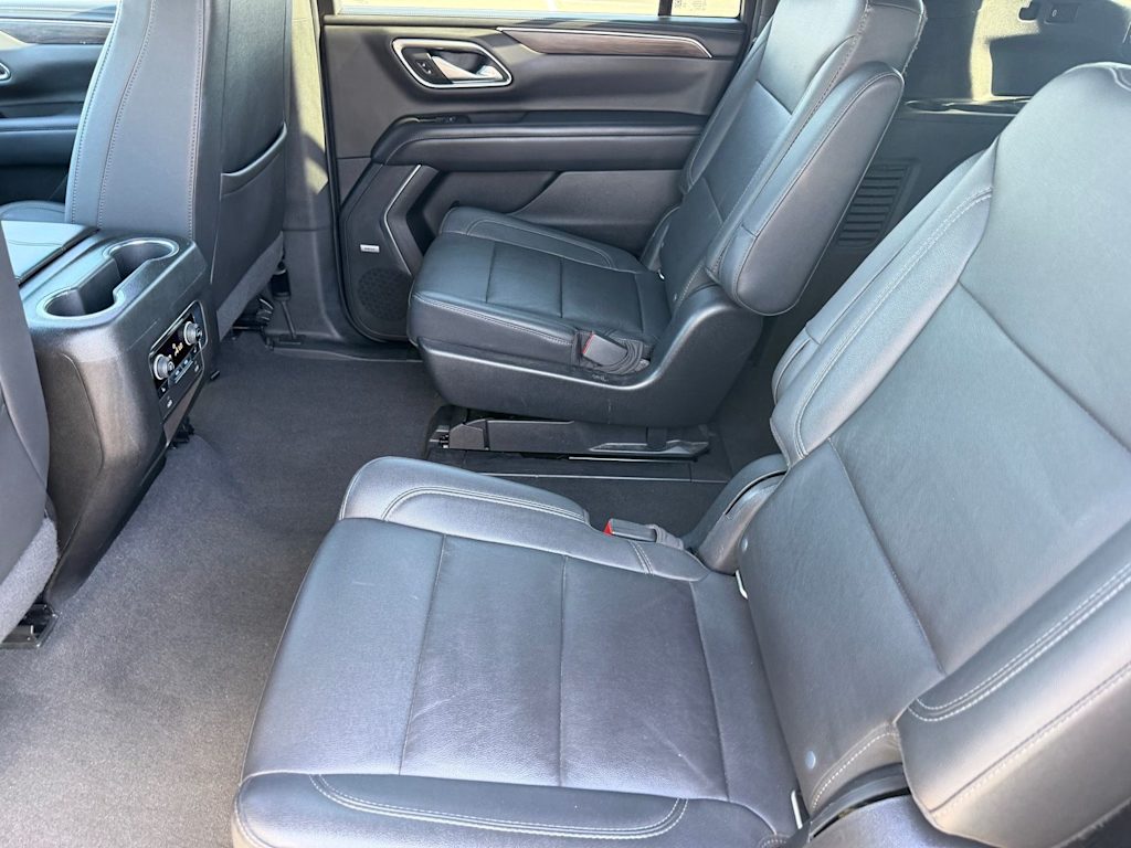 Thumbnail: 2022 Chevrolet Suburban - 12