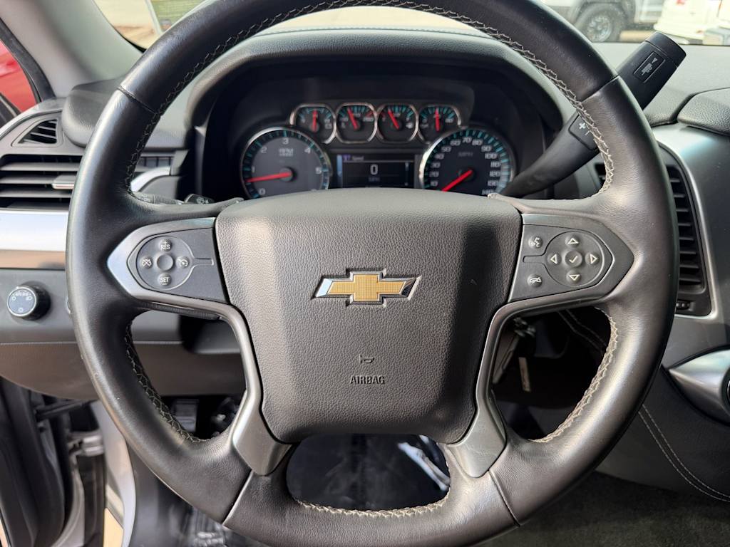 Thumbnail: 2017 Chevrolet Suburban - 7
