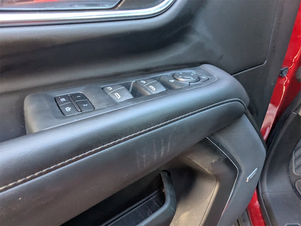 Thumbnail: 2021 Chevrolet Tahoe - 20