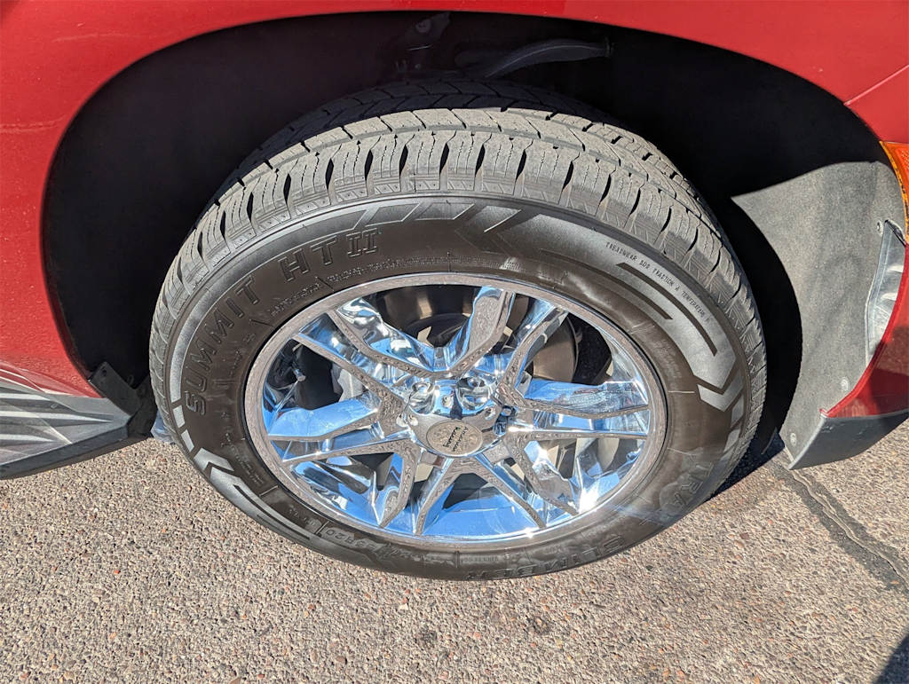 Thumbnail: 2021 Chevrolet Tahoe - 5