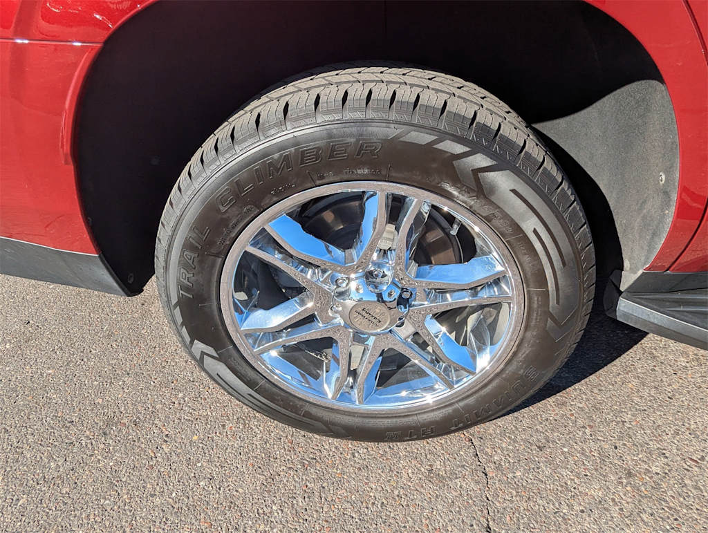 Thumbnail: 2021 Chevrolet Tahoe - 16