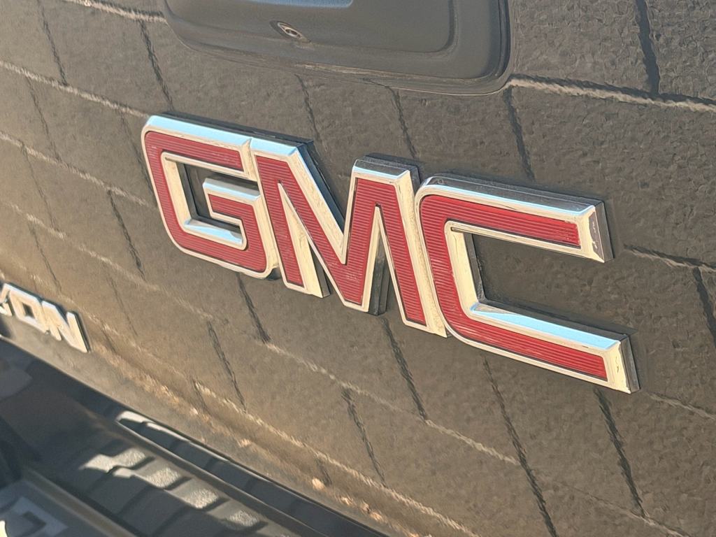 Thumbnail: 2020 GMC Canyon - 18