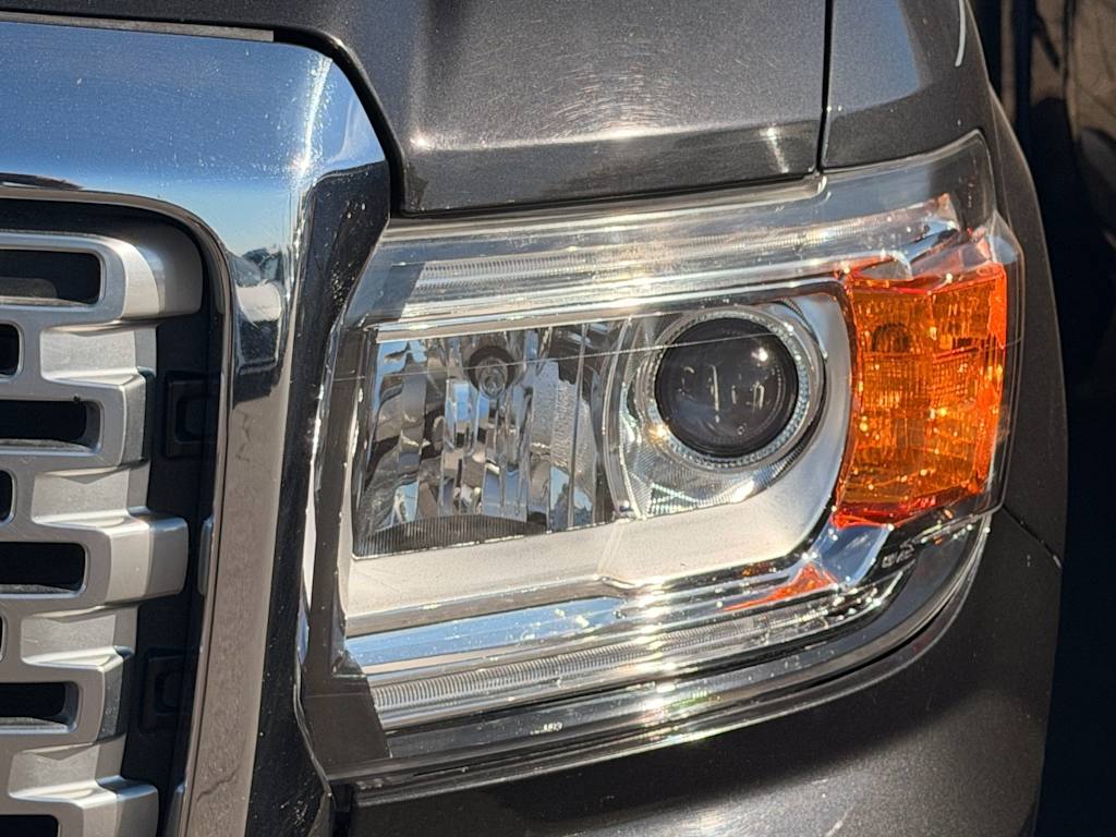 Thumbnail: 2020 GMC Canyon - 16