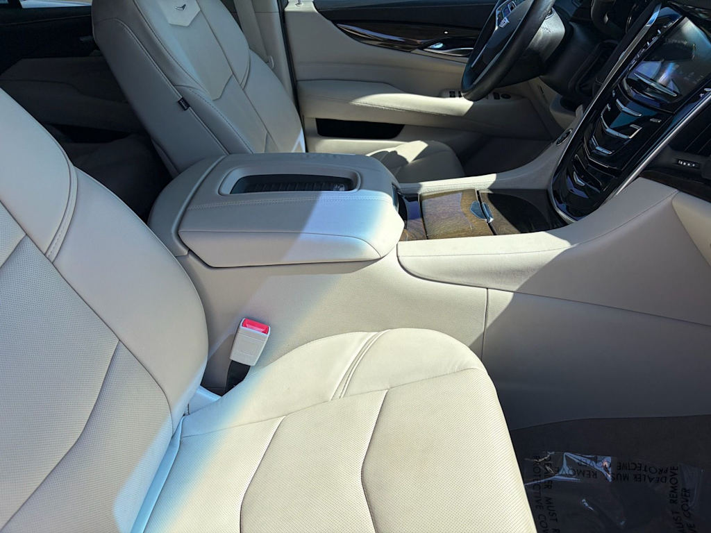 Thumbnail: 2018 Cadillac Escalade - 7