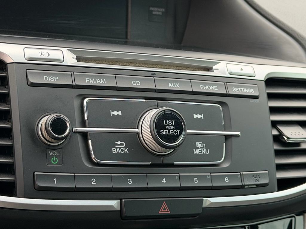 Thumbnail: 2017 Honda Accord - 29