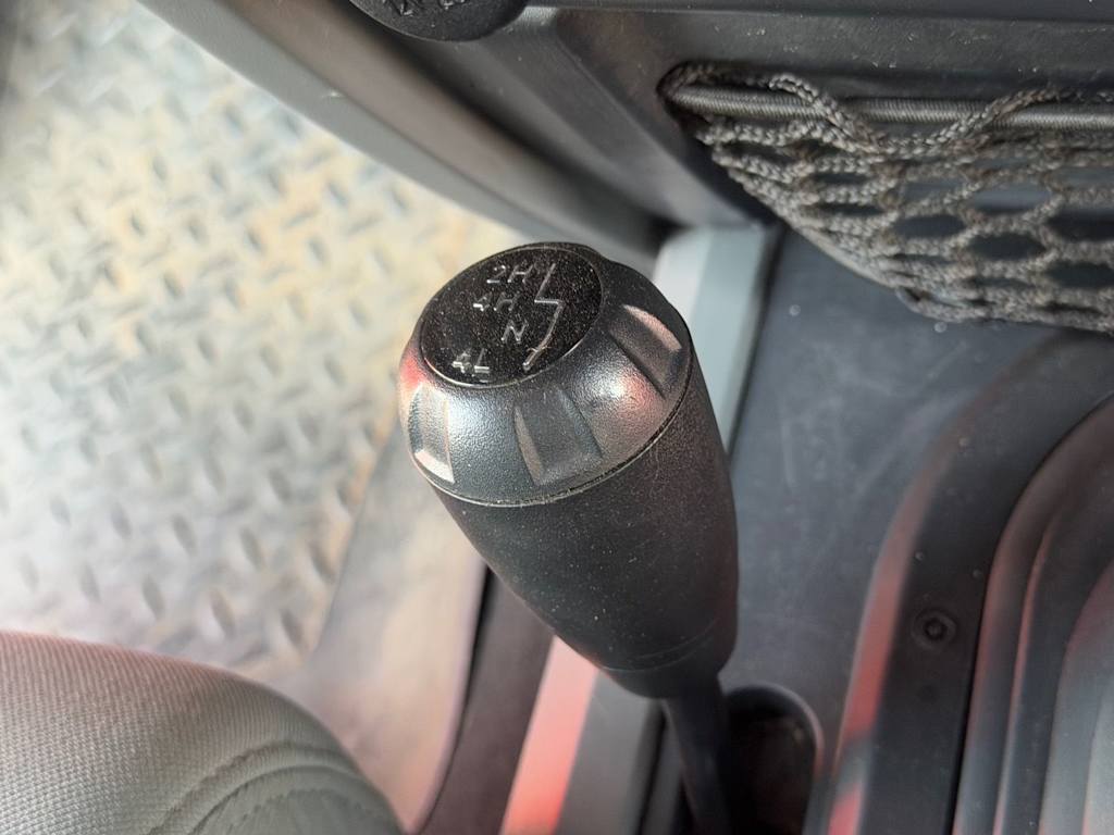 Thumbnail: 2010 Jeep Wrangler - 16