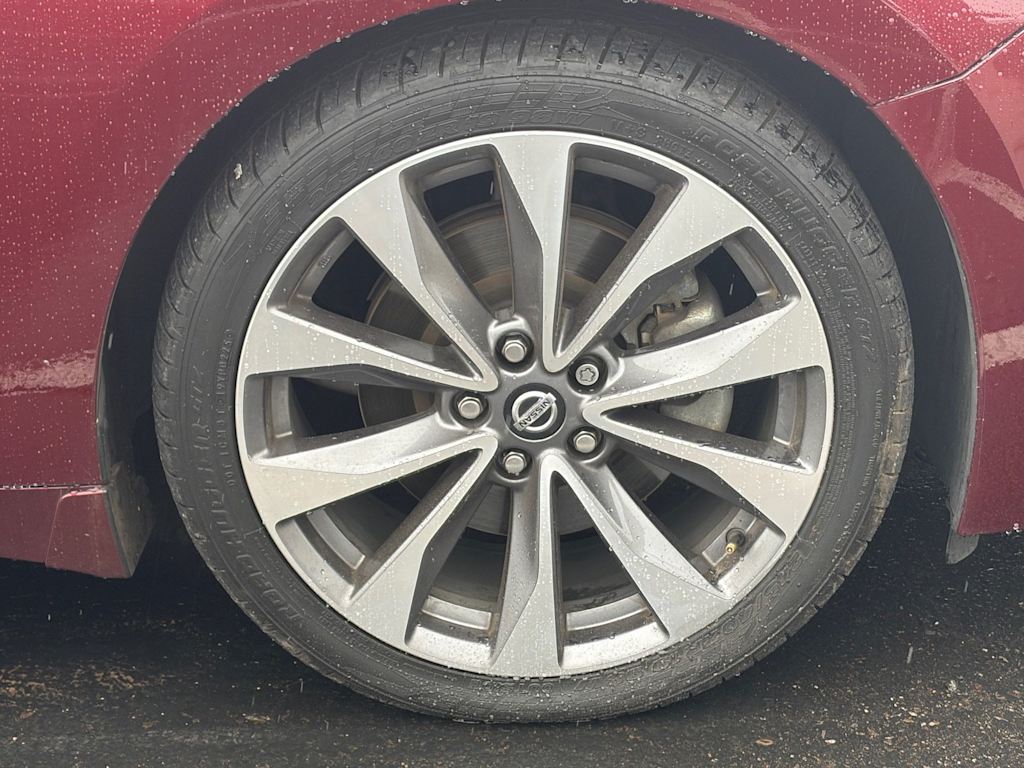 Thumbnail: 2019 Nissan Maxima - 4