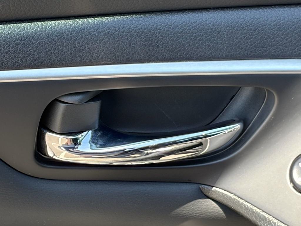 Thumbnail: 2016 Nissan Altima - 15