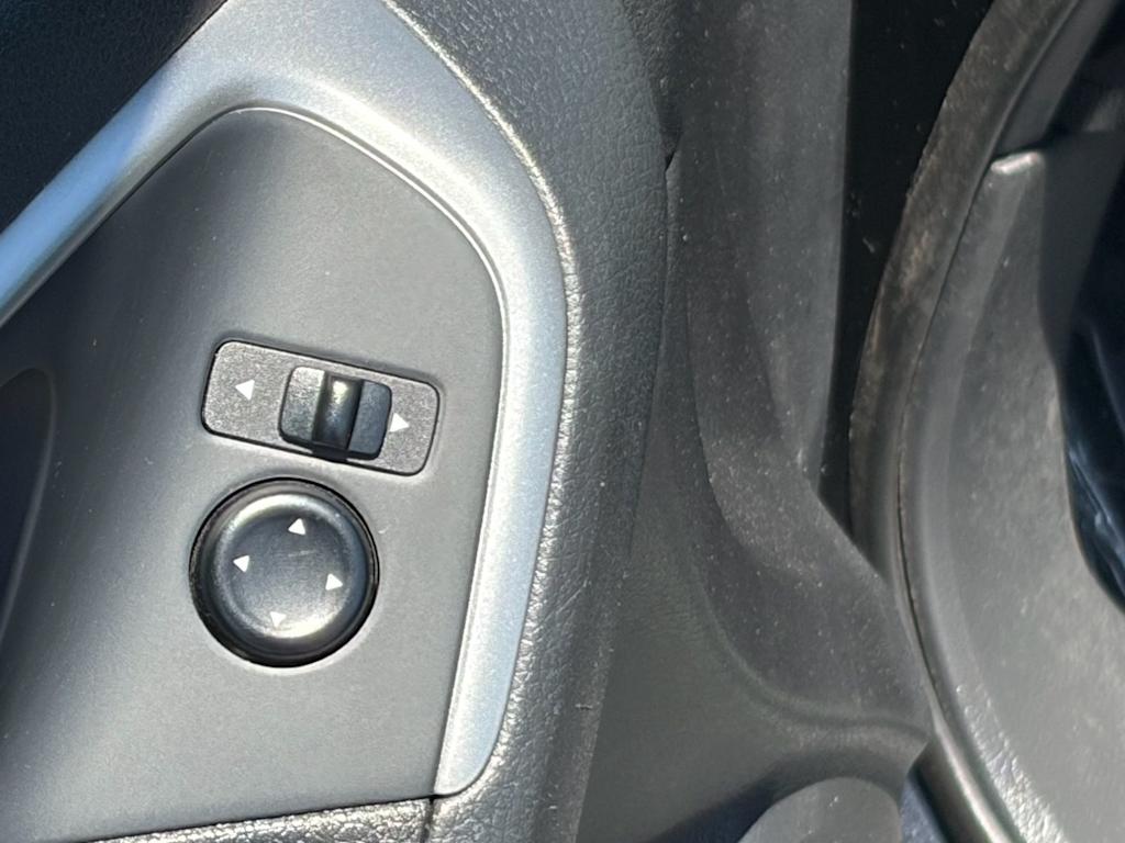 Thumbnail: 2016 Nissan Altima - 14