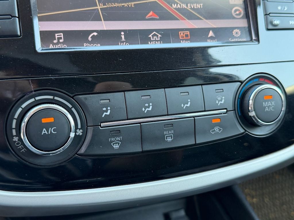 Thumbnail: 2018 Nissan Altima - 20