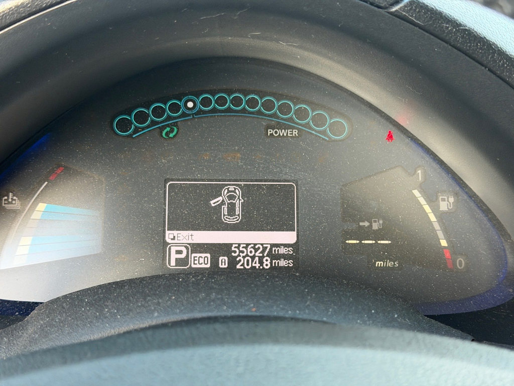 Thumbnail: 2015 Nissan Leaf - 7