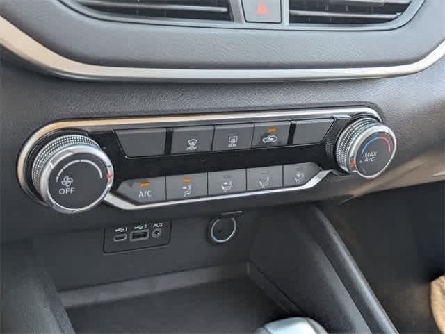 Thumbnail: 2025 Nissan Altima - 24