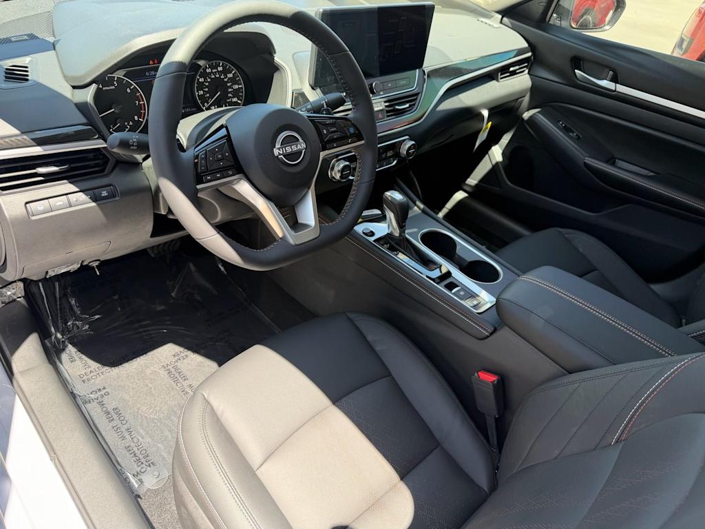 Thumbnail: 2026 Nissan Altima - 2