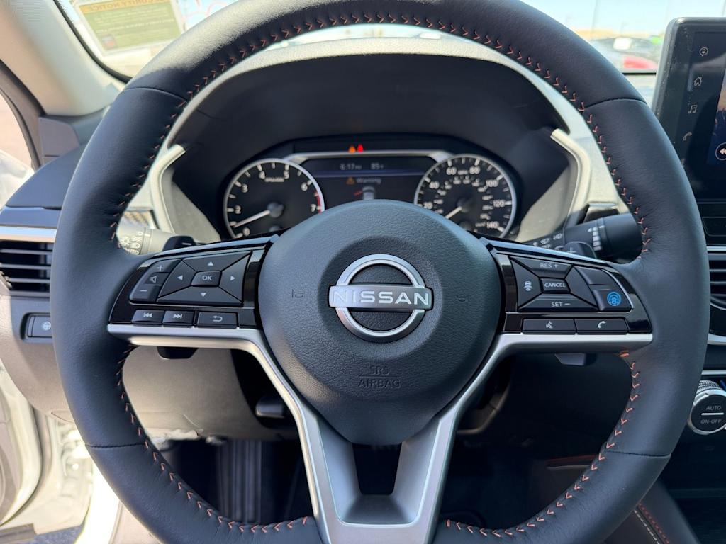 Thumbnail: 2026 Nissan Altima - 9