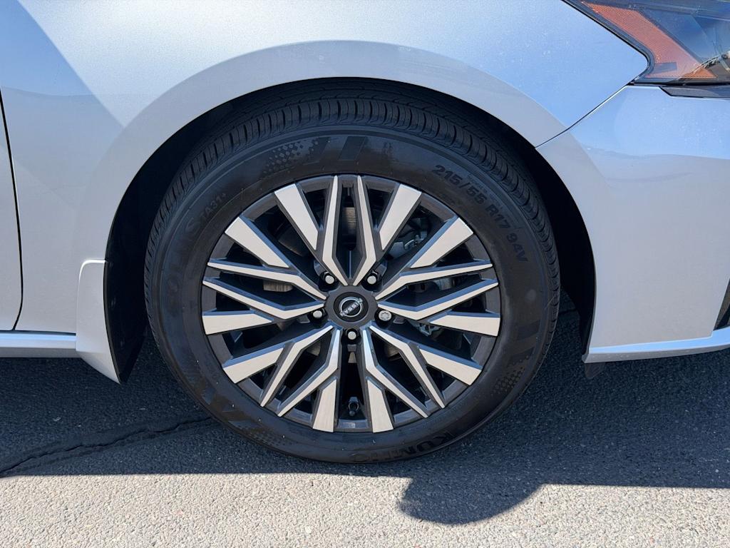Thumbnail: 2026 Nissan Altima - 6