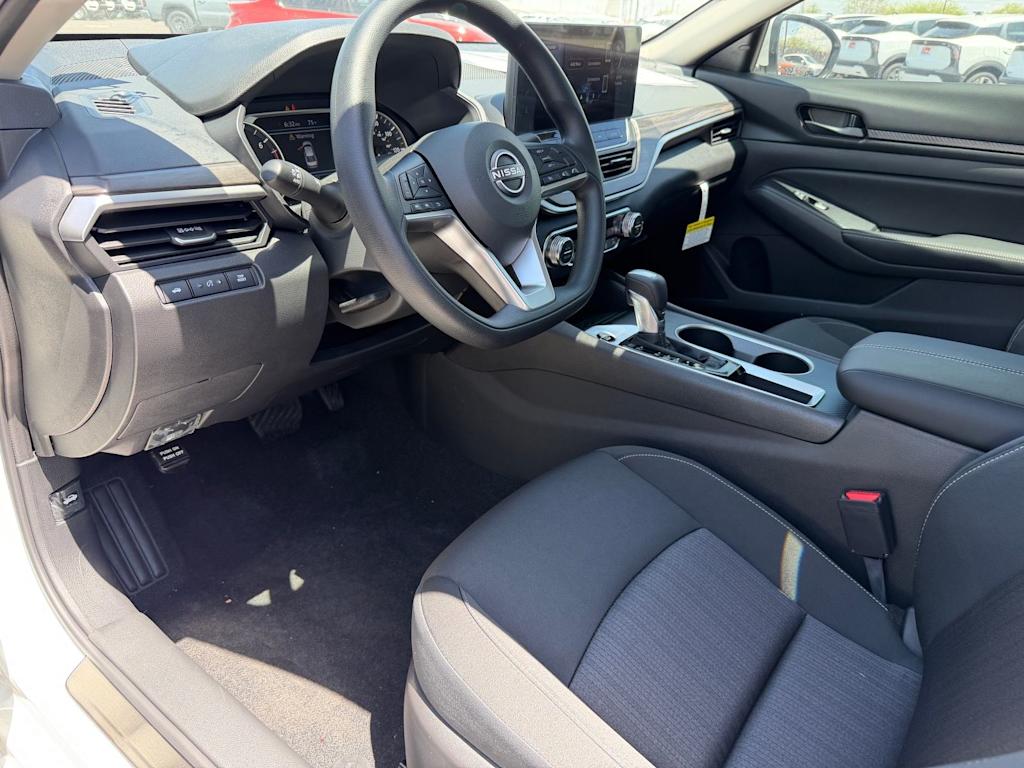 Thumbnail: 2026 Nissan Altima - 2