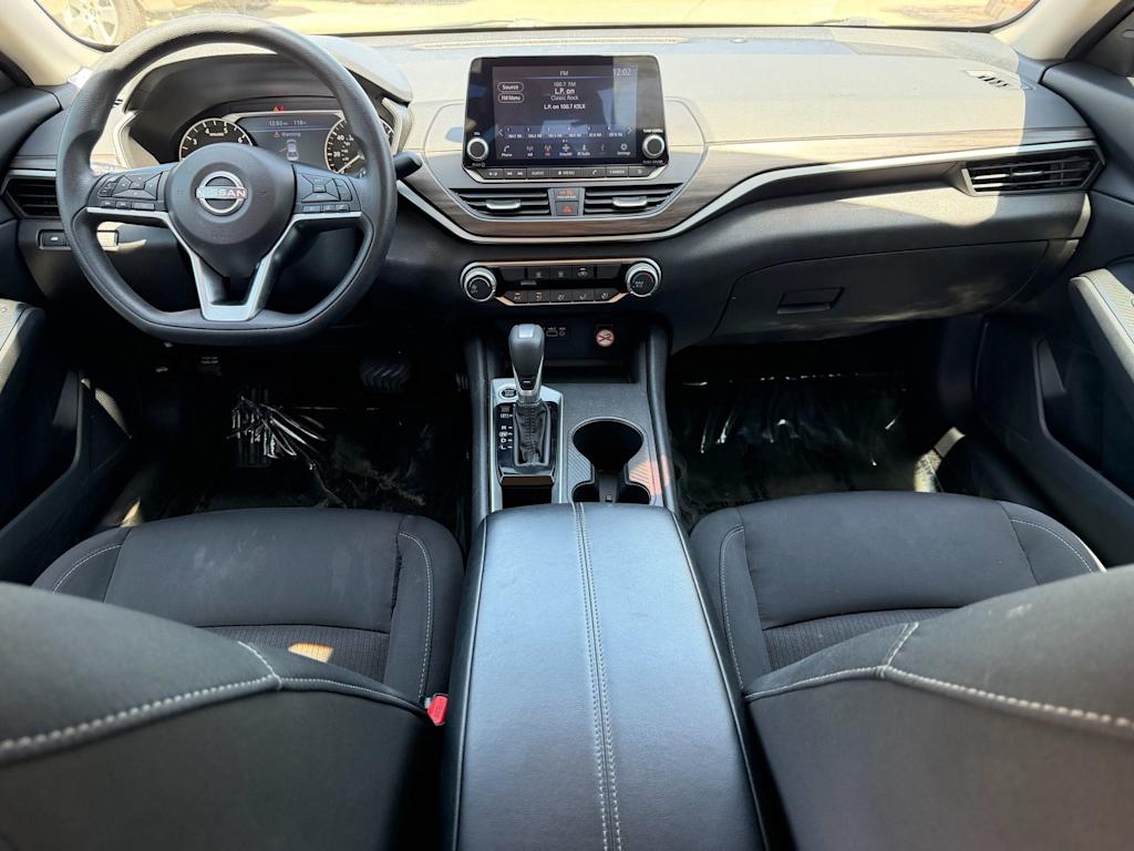 Thumbnail: 2025 Nissan Altima - 12